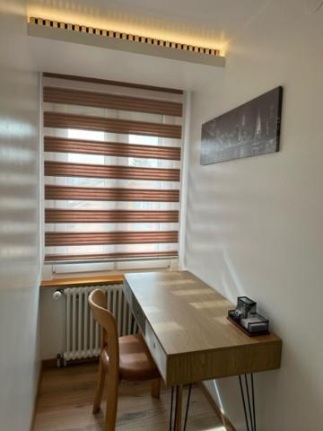 Studio Cosy Au Centre De Couvet Bagian luar foto